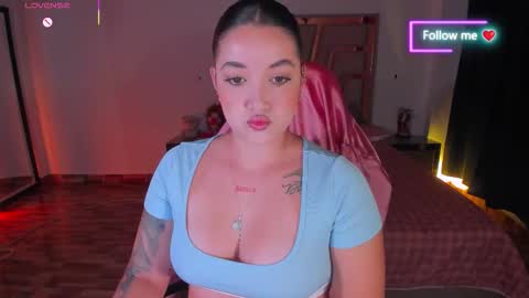 LUNA ROSE online show from January 2026 03:20:01 AM