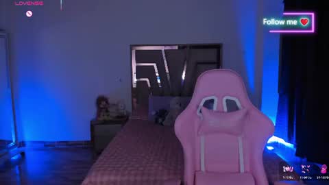 Snapshot of lunna_roosee chatting on June 2026 01:10:01 AM LUNA ROSE online show from June 2026 01:10:01 AM