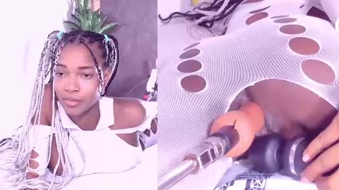 lunna online show from October 2025 03:21:02 PM