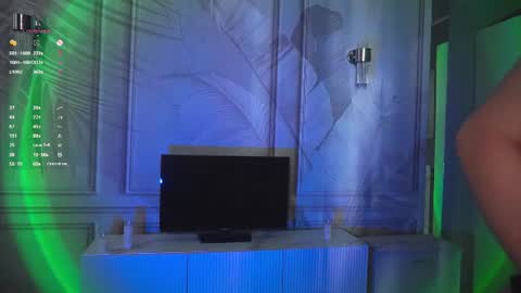 Snapshot of lunnadreams chatting on July 2026 08:31:01 AM Luna online show from July 2026 08:31:01 AM