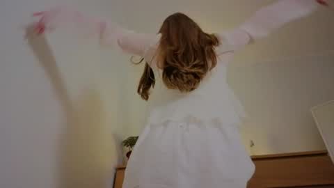 lunoria online show from June 2026 11:21:02 PM