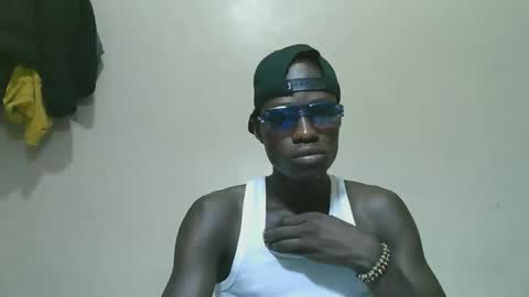 luoislove online show from October 2025 05:00:02 AM