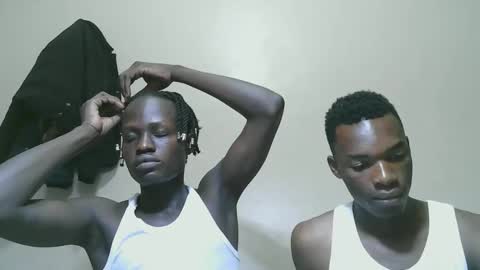 luoislove online show from November 2025 08:27:02 PM