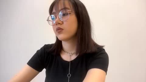 Roxie online show from February 2026 01:12:02 PM