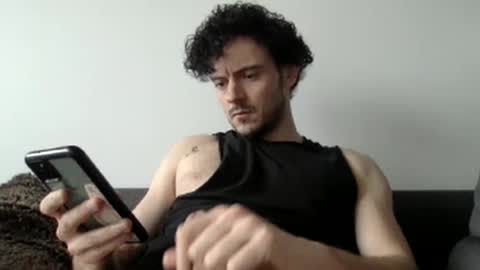 Snapshot of lupine_666 chatting on December 2024 12:29:02 PM Lupine online show from December 2024 12:29:02 PM