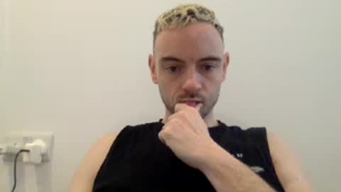 Snapshot of lupine_666 chatting on October 2025 09:10:01 AM Lupine online show from October 2025 09:10:01 AM