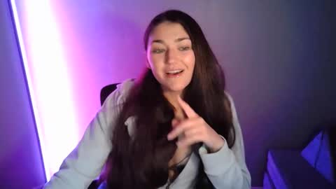 lushlolly online show from January 2025 04:52:01 AM