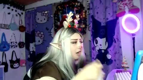 lussyevans_ online show from December 2025 06:41:02 AM