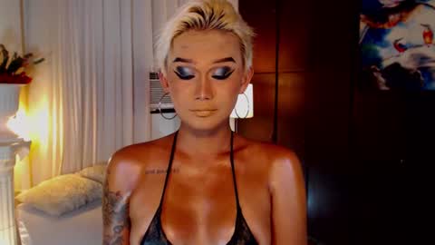 Snapshot of lustfulltrans chatting on July 2026 03:00:02 PM AdriannaFowks online show from July 2026 03:00:02 PM
