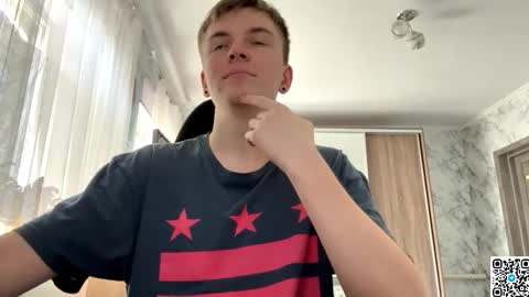 Nik online show from September 2025 07:52:01 AM