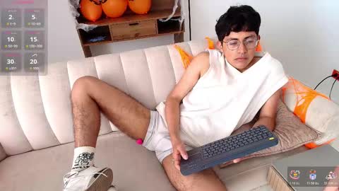 Snapshot of lustyguy18 chatting on November 2025 02:07:02 PM Ander online show from November 2025 02:07:02 PM