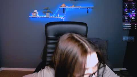 Snapshot of lusy_puff chatting on December 2024 12:51:02 PM lusy_puff online show from December 2024 12:51:02 PM