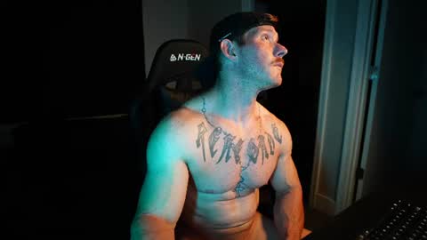 Snapshot of luther_daddy chatting on June 2026 01:30:01 AM luther_daddy online show from June 2026 01:30:01 AM