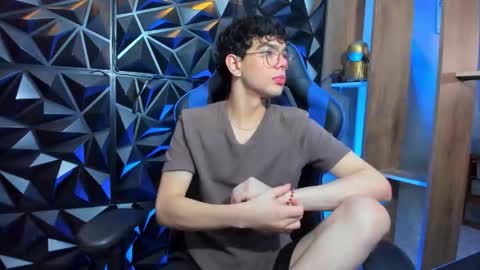 luuck online show from March 2026 04:35:01 PM