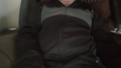 luv269er online show from April 2026 04:00:01 PM