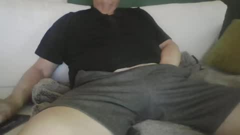 Snapshot of luvbigtits271 chatting on June 2026 11:03:02 AM luvbigtits271 online show from June 2026 11:03:02 AM