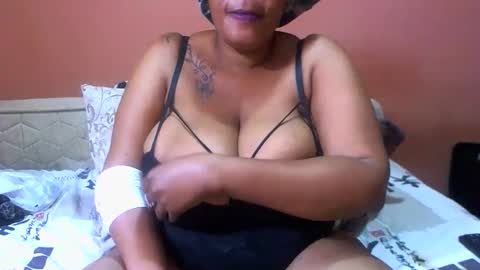 luvcandy85 online show from January 2025 07:54:01 PM