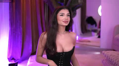 Snapshot of luvcaprice chatting on November 2025 07:19:01 AM Caprice online show from November 2025 07:19:01 AM