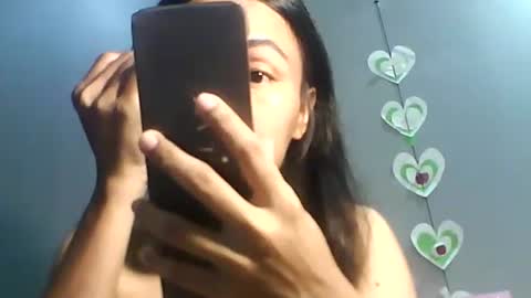 Bee Bee online show from March 2026 03:45:02 AM