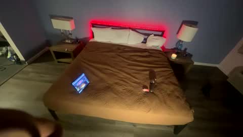 luvvlee online show from April 2026 08:23:01 AM