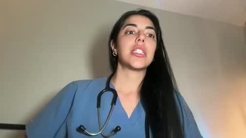 Snapshot of luxcher22 chatting on February 2026 06:19:02 AM luxcher22 online show from February 2026 06:19:02 AM