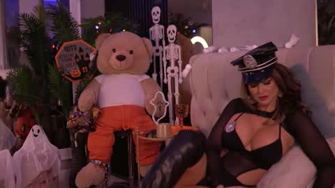 luxennoir online show from November 2025 06:37:02 AM