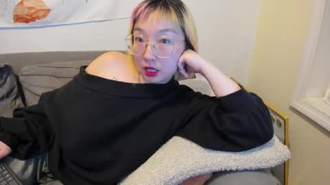 Snapshot of luxgray chatting on January 2025 03:09:01 AM LuxGray online show from January 2025 03:09:01 AM