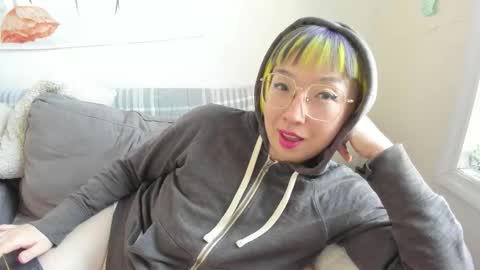 LuxGray online show from February 2026 08:05:01 PM