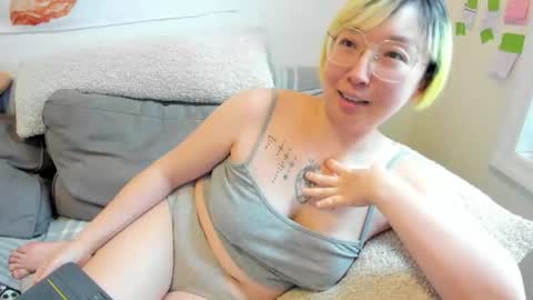 LuxGray online show from July 2026 01:36:01 PM