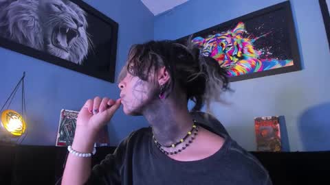 Luxiel 3 online show from January 2026 11:19:02 PM