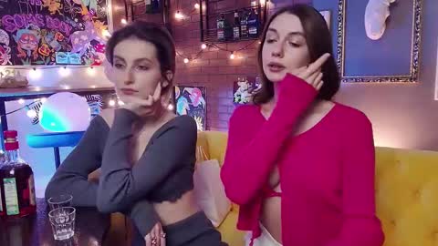 Snapshot of luxrayi chatting on September 2025 06:40:02 PM Ray online show from September 2025 06:40:02 PM