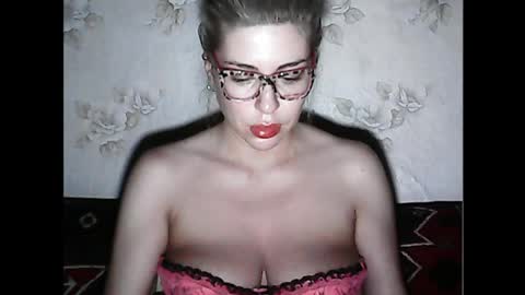 Snapshot of luxsonyastar chatting on October 2025 01:33:02 PM LuxSonyaStar online show from October 2025 01:33:02 PM