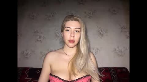 Snapshot of luxsonyastar chatting on May 2026 08:07:02 PM LuxSonyaStar online show from May 2026 08:07:02 PM