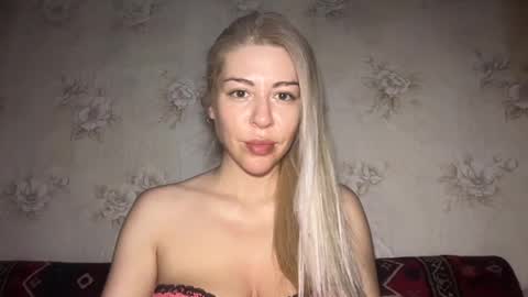 Snapshot of luxsonyastar chatting on June 2026 12:48:01 PM LuxSonyaStar online show from June 2026 12:48:01 PM
