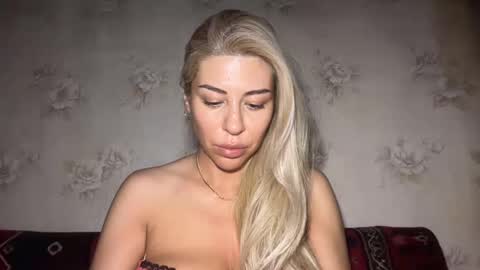 Snapshot of luxsonyastar chatting on July 2026 08:30:02 PM LuxSonyaStar online show from July 2026 08:30:02 PM