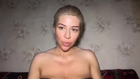 Snapshot of luxsonyastar chatting on July 2026 09:06:02 PM LuxSonyaStar online show from July 2026 09:06:02 PM