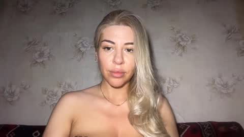 Snapshot of luxsonyastar chatting on July 2026 08:47:01 PM LuxSonyaStar online show from July 2026 08:47:01 PM