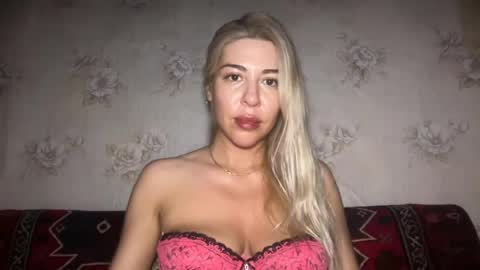 Snapshot of luxsonyastar chatting on July 2026 08:50:01 PM LuxSonyaStar online show from July 2026 08:50:01 PM