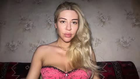 Snapshot of luxsonyastar chatting on August 2026 08:33:01 PM LuxSonyaStar online show from August 2026 08:33:01 PM
