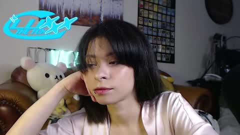 LuxxxTheFox online show from September 2025 01:11:01 AM