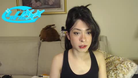 LuxxxTheFox online show from November 2025 08:19:02 PM