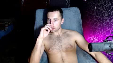 lv_boy online show from October 2025 07:36:02 PM