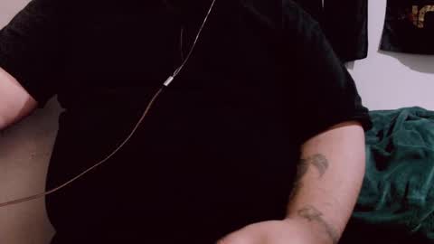 Snapshot of lvcifer_ chatting on January 2025 01:27:01 AM ayoo online show from January 2025 01:27:01 AM