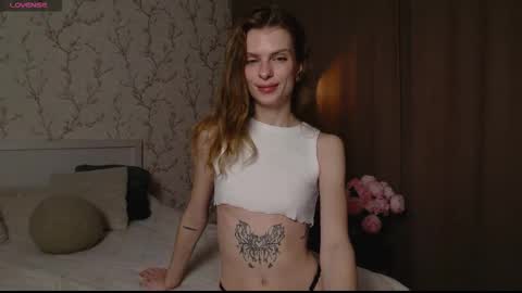 ly lydia online show from November 2025 02:42:02 AM