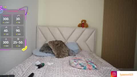 lya_aron_couple online show from September 2025 08:01:01 PM