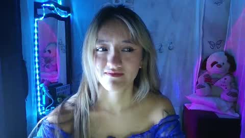 Call me Lia  online show from September 2025 10:01:02 PM