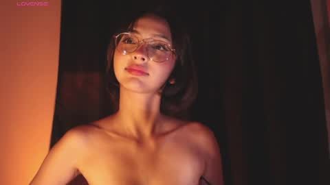Snapshot of lyalee__ chatting on May 2026 03:37:02 AM lyalee__ online show from May 2026 03:37:02 AM