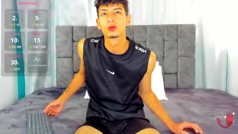 Snapshot of lyan_lazarbbc chatting on June 2026 12:19:01 PM LYAN online show from June 2026 12:19:01 PM