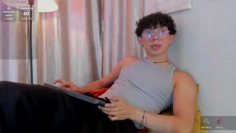 Snapshot of lyan_twink chatting on May 2026 08:03:02 PM Lyan online show from May 2026 08:03:02 PM