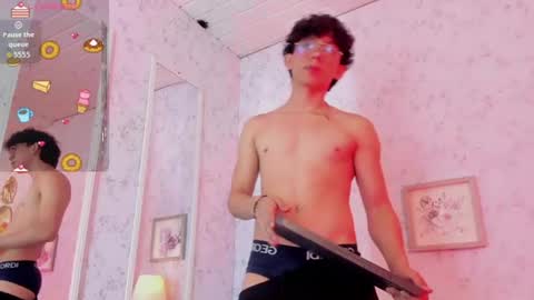 Snapshot of lyan_twink chatting on July 2026 08:03:02 PM Lyan online show from July 2026 08:03:02 PM